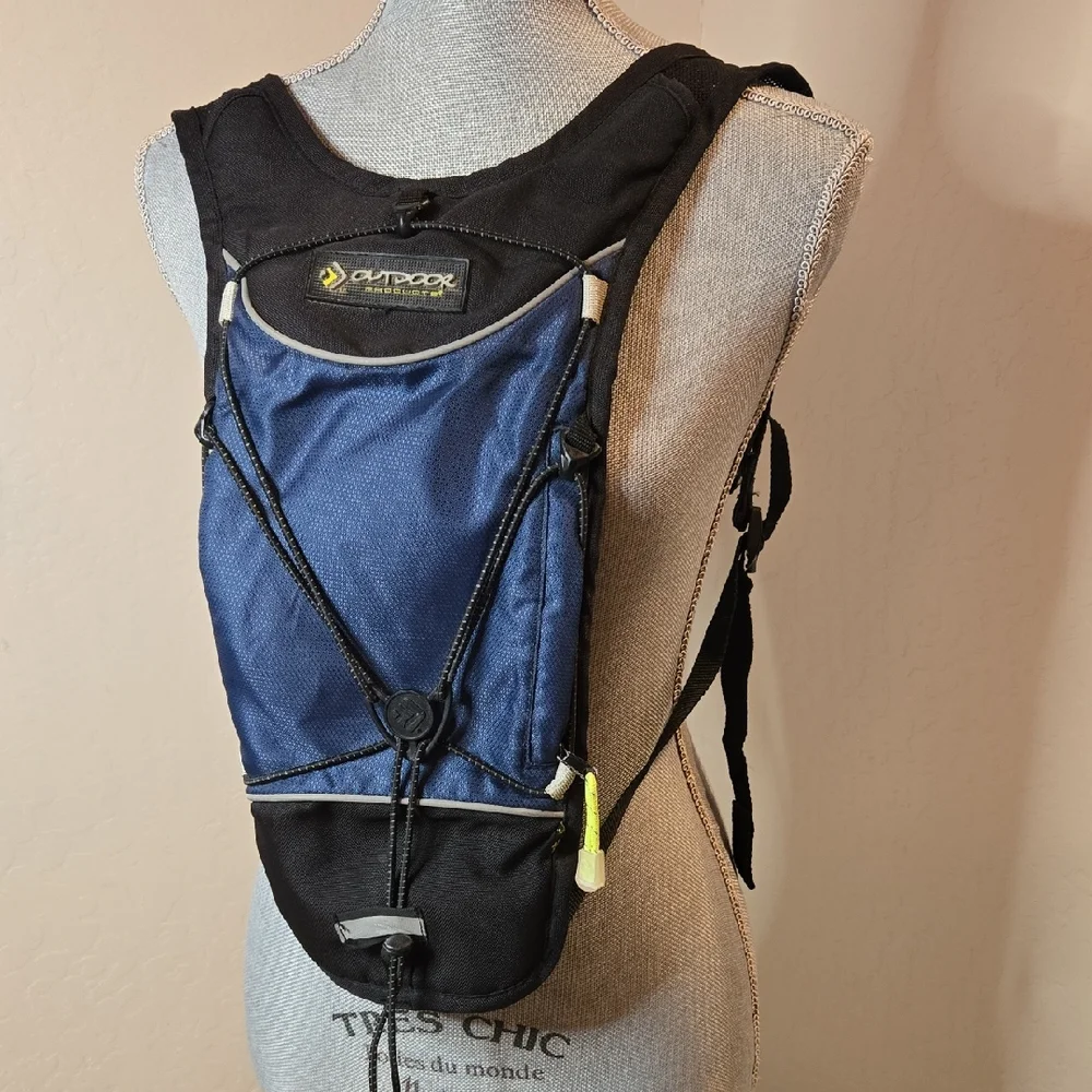 Outdoor Products H2O Performance Hydration Pack